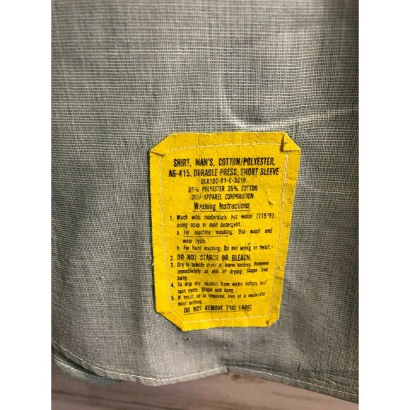 Vintage U.S. Military Uniform Class A Green Short Sleeve Shirt 15 1/2  Cotton/Po - Picture 5 of 5